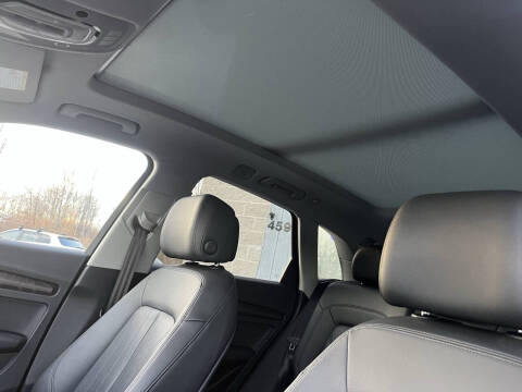 2018 Audi Q5 2.0T quattro Premium Plus