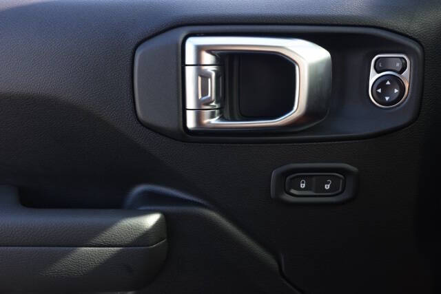 2025 Jeep Gladiator Willys