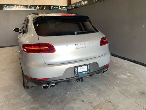 2015 Porsche Macan S