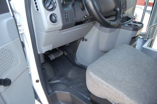 2016 Ford E-Series