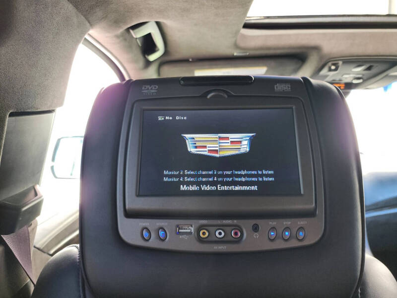 2017 Cadillac Escalade ESV Platinum