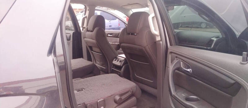 2015 GMC Acadia SLE-2