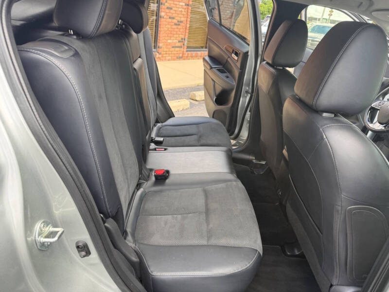 2024 Mitsubishi Eclipse Cross SE