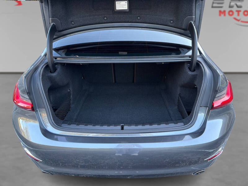 2019 BMW 3 Series 330i