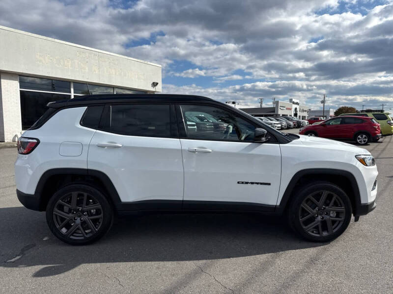 2026 Jeep Compass Limited Altitude