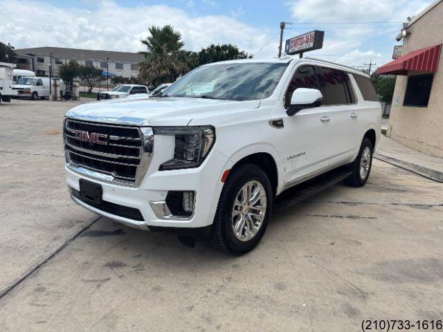 2022 GMC Yukon XL SLT