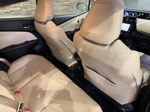 2022 Toyota Prius XLE