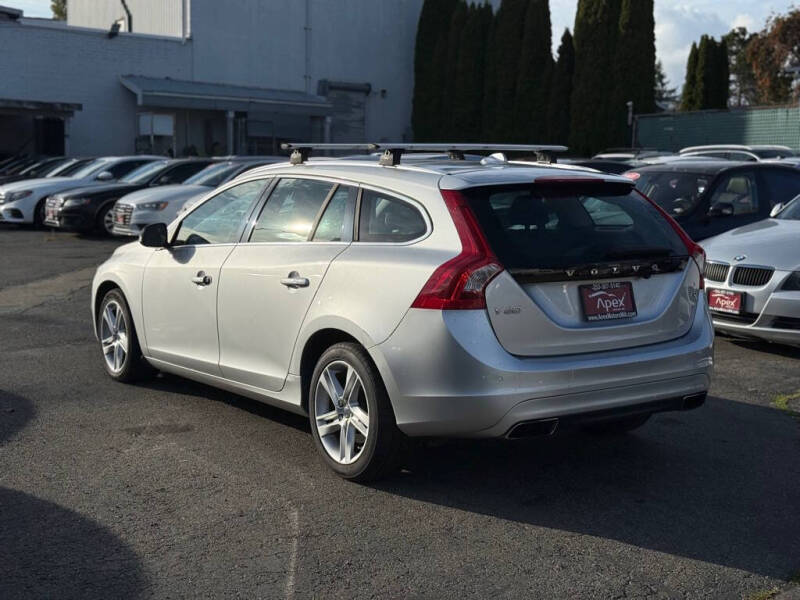 2015 Volvo V60 T5 Drive-E Platinum