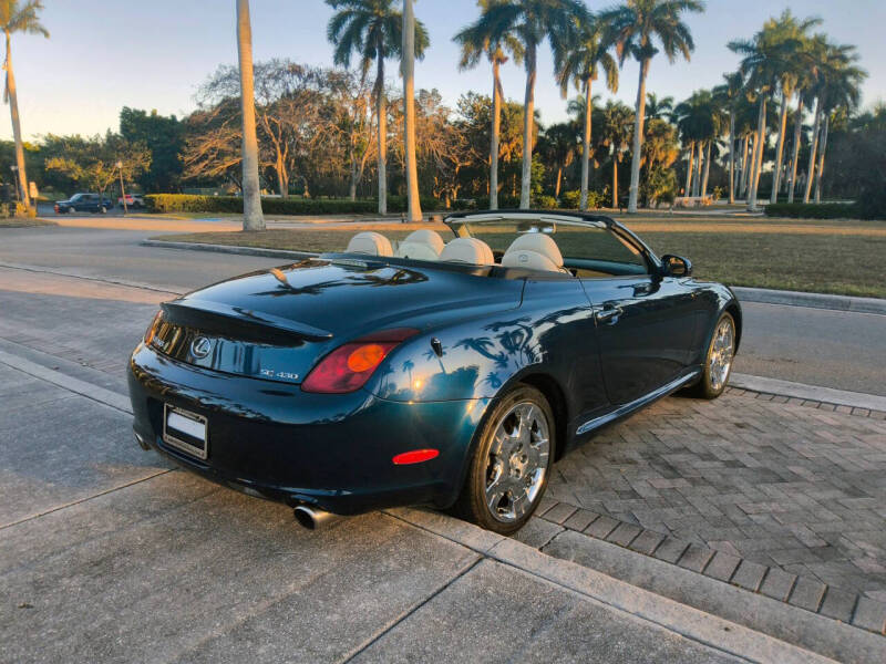 2004 Lexus SC 430