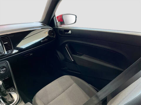 2019 Volkswagen Beetle 2.0T S