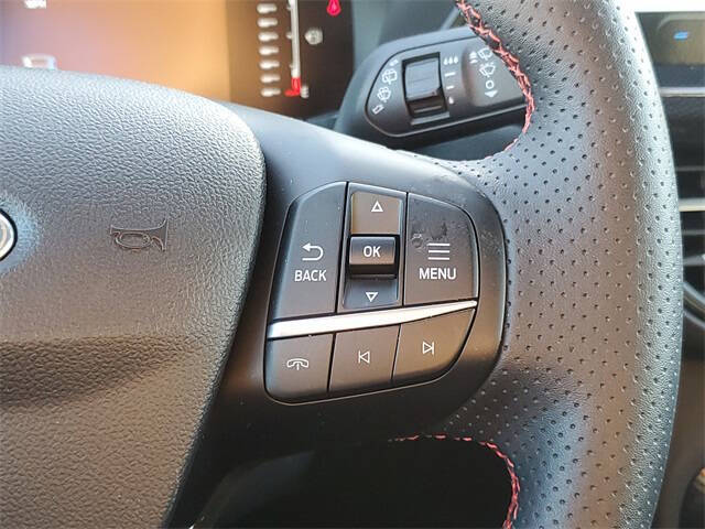 2024 Ford Escape Hybrid ST-Line Select