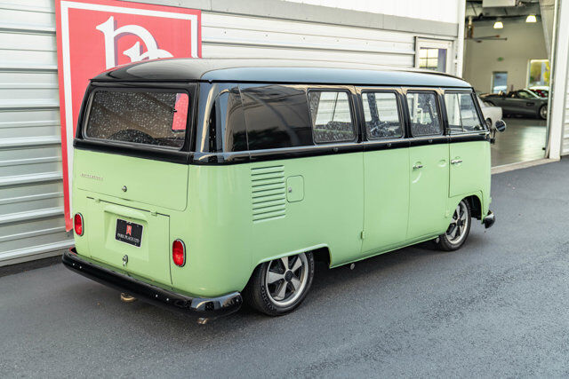 1966 Volkswagen 11-Window 63