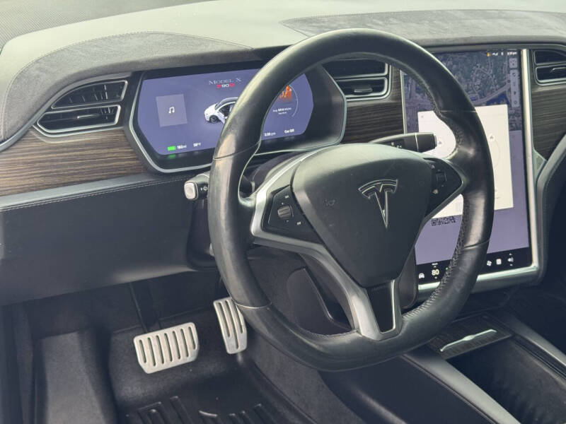 2016 Tesla Model X P90D