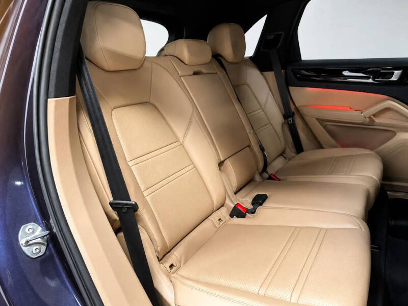 2019 Porsche Cayenne S