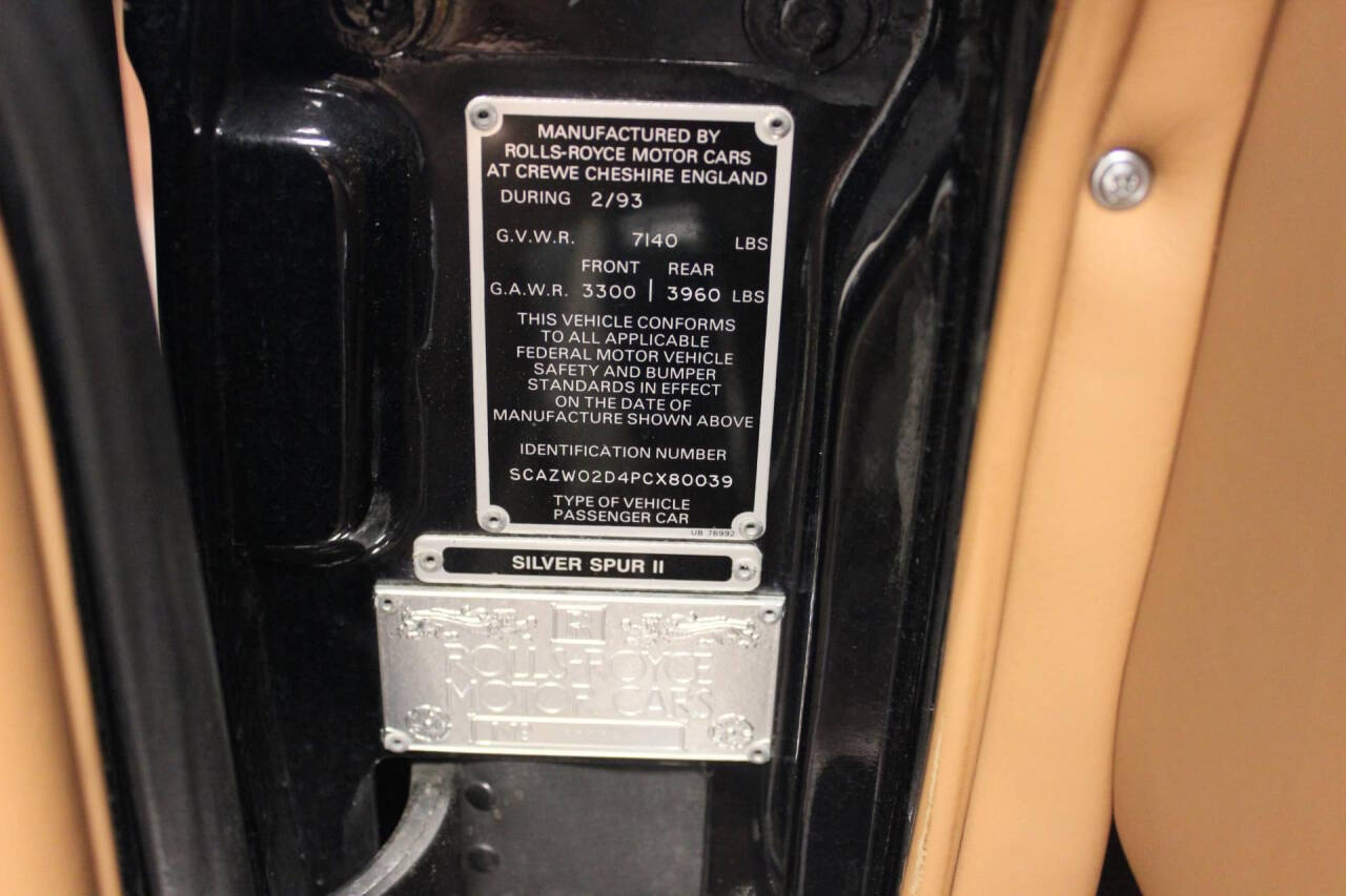 1993 Rolls-Royce Silver Spur II Touring Limousi 18