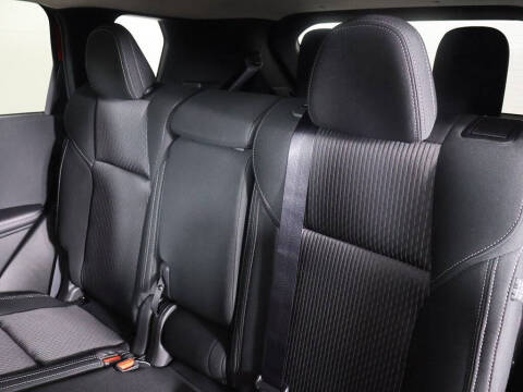 2025 Mitsubishi Outlander ES