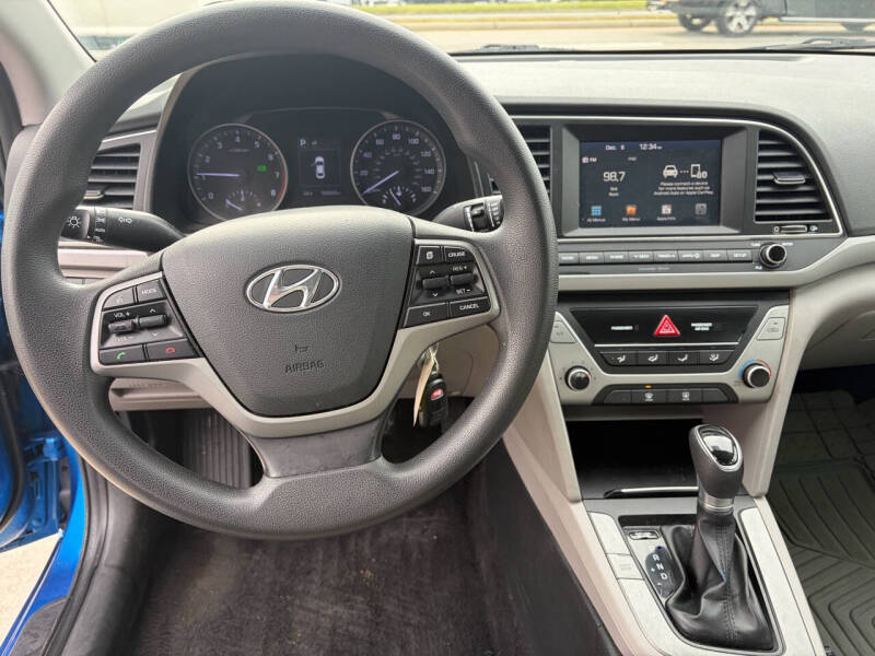 2018 Hyundai Elantra SEL