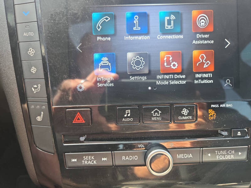 2025 Infiniti QX50 Luxe