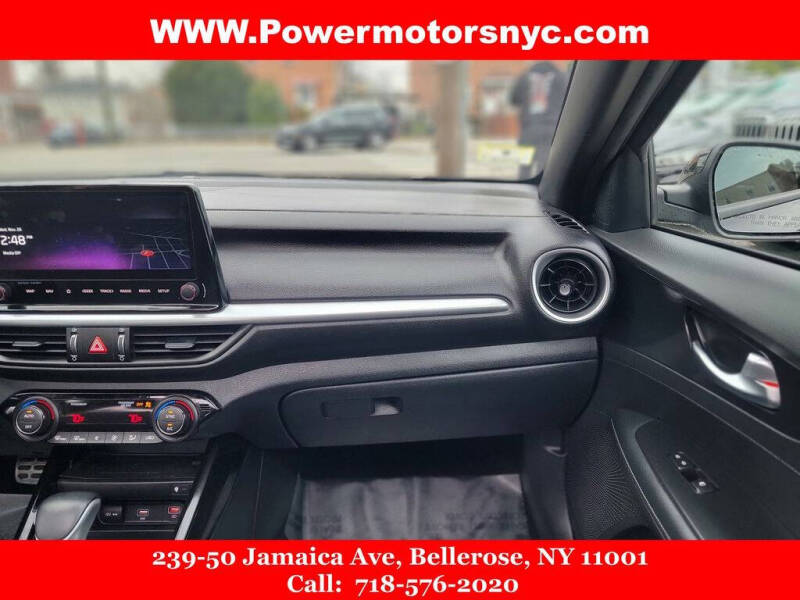 2023 Kia Forte GT-Line