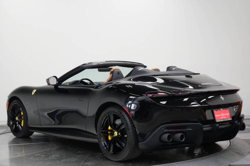 2025 Ferrari Roma Spider