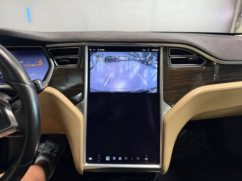 2013 Tesla Model S