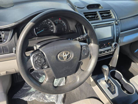 2012 Toyota Camry LE