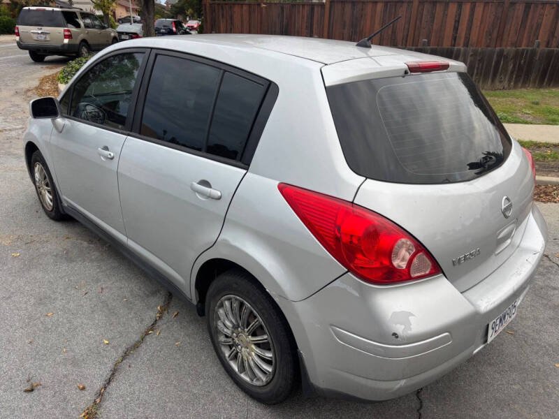 2010 Nissan Versa 1.8 S