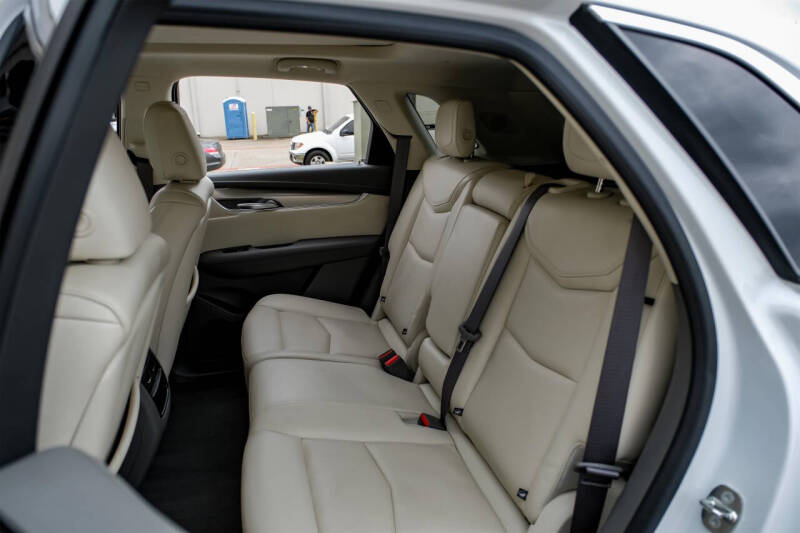 2018 Cadillac XT5 Premium Luxury