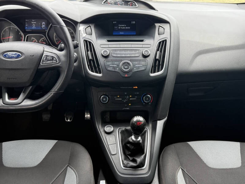 2015 Ford Focus ST