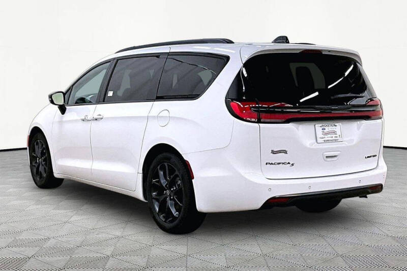 2025 Chrysler Pacifica Limited