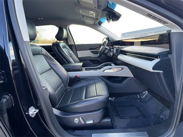 2024 Lincoln Nautilus Reserve