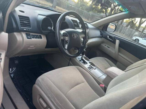 2012 Toyota Highlander