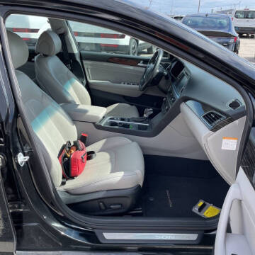 2017 Hyundai Sonata Hybrid