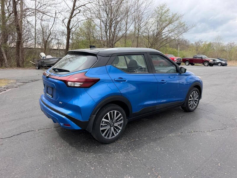 2024 Nissan Kicks SV