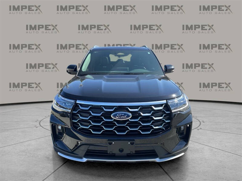 2025 Ford Explorer Platinum