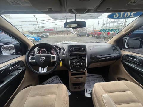 2016 Dodge Grand Caravan SE