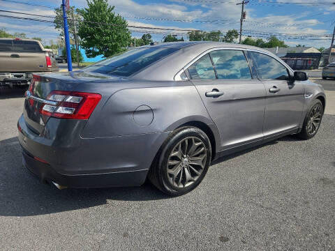2014 Ford Taurus Limited