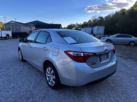 2015 Toyota Corolla LE