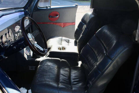 1946 Ford Super Deluxe