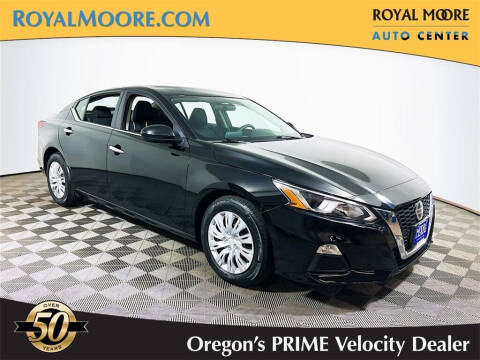 2020 Nissan Altima for sale at Royal Moore Custom Finance in Hillsboro OR