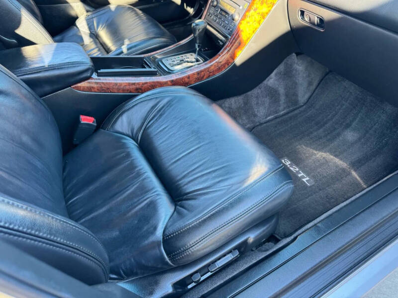 2003 Acura TL 3.2 w/Navi
