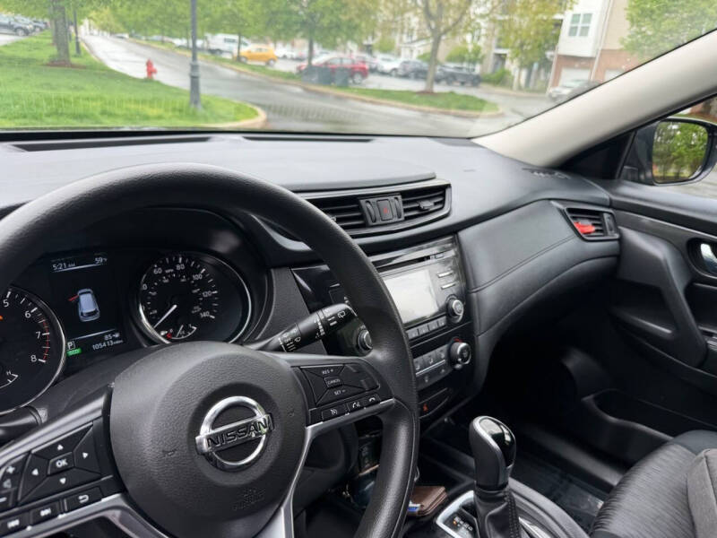 2017 Nissan Rogue S