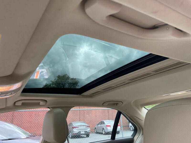 2011 Mercedes-Benz C-Class C 300 Sport 4MATIC