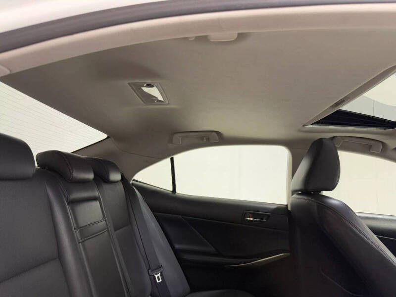 2015 Lexus IS 250 Crafted Line