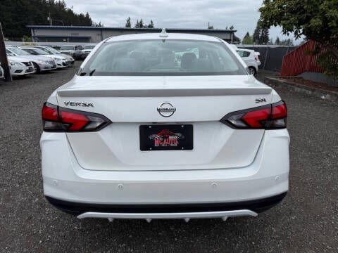 2020 Nissan Versa SR