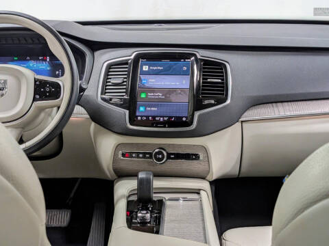 2024 Volvo XC90 B6 Plus Bright Theme 6P