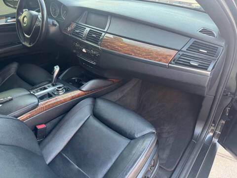 2011 BMW X6 xDrive50i
