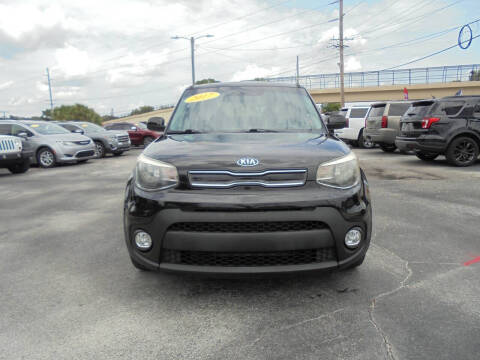 2017 Kia Soul +