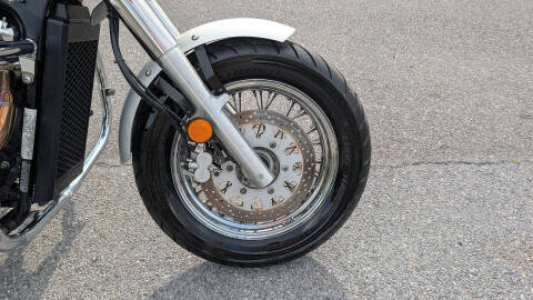2003 Suzuki VL800