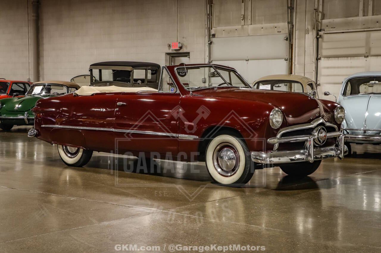 1949 Ford Custom 